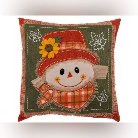 Plaid Scarecrow Pillow prefect for Fall - Picture 1 of 3